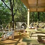 Village Chateau De Termes, Gites, Chalets, Piscine, Jacuzzi, Sauna Casa vacanze *