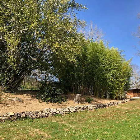 Village Chateau De Termes, Gites, Chalets, Piscine, Jacuzzi, Sauna Feriehus