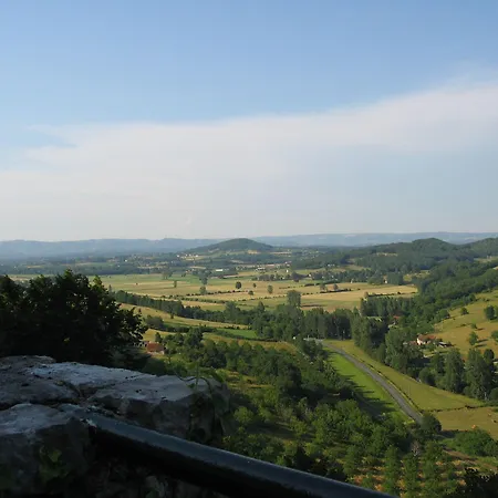 Village Chateau De Termes, Gites, Chalets, Piscine, Jacuzzi, Sauna Feriehus Martel