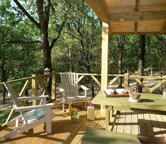 Village Vacances Chateau De Termes, Gites, Chalets, Piscine, Jacuzzi, Sauna Dom wakacyjny *