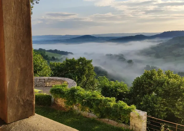 Village Vacances Chateau De Termes, Gites, Chalets, Piscine, Jacuzzi, Sauna *