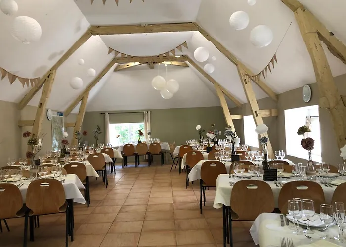 Village Vacances Chateau De Termes, Gites, Chalets, Piscine, Jacuzzi, Sauna *