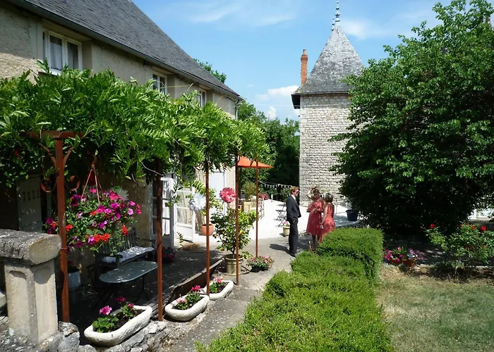 Village Vacances Chateau De Termes, Gites, Chalets, Piscine, Jacuzzi, Sauna