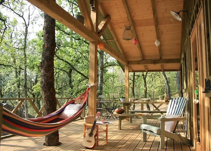 Village Vacances Chateau De Termes, Gites, Chalets, Piscine, Jacuzzi, Sauna *