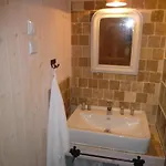 Prázdninový dům Village Vacances Chateau De Termes, Gites, Chalets, Piscine, Jacuzzi, Sauna Martel