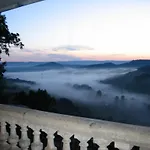 Village Vacances Chateau De Termes, Gites, Chalets, Piscine, Jacuzzi, Sauna