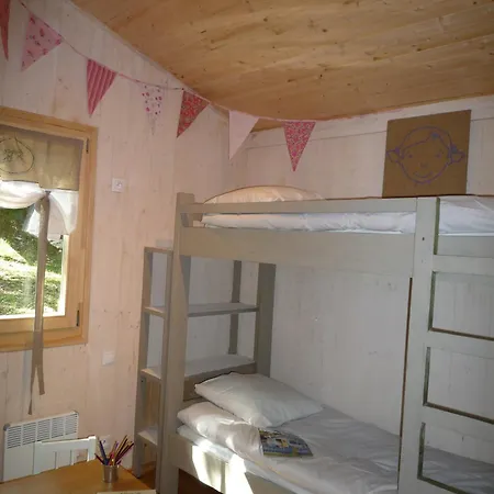 Village Chateau De Termes, Gites, Chalets, Piscine, Jacuzzi, Sauna
