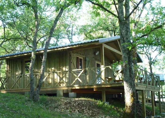 Village Vacances Chateau De Termes, Gites, Chalets, Piscine, Jacuzzi, Sauna *